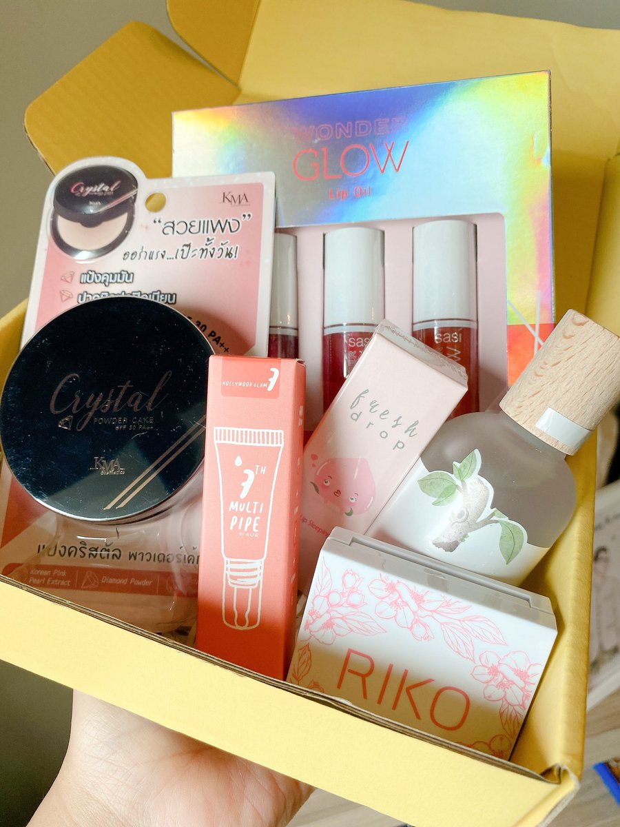 parkropreview's tweet image. หาคนช่วยใช้จ้าาาา

🌈รี+ฟอล
🌈รีโพสในเทรด 

ประกาศด่วนๆ พรุ่งนี้จ้า 
#แจก #แจกฟรี #แจกฟรีแค่รีแค่ฟอล #แจกฟรีก็รีกันไป