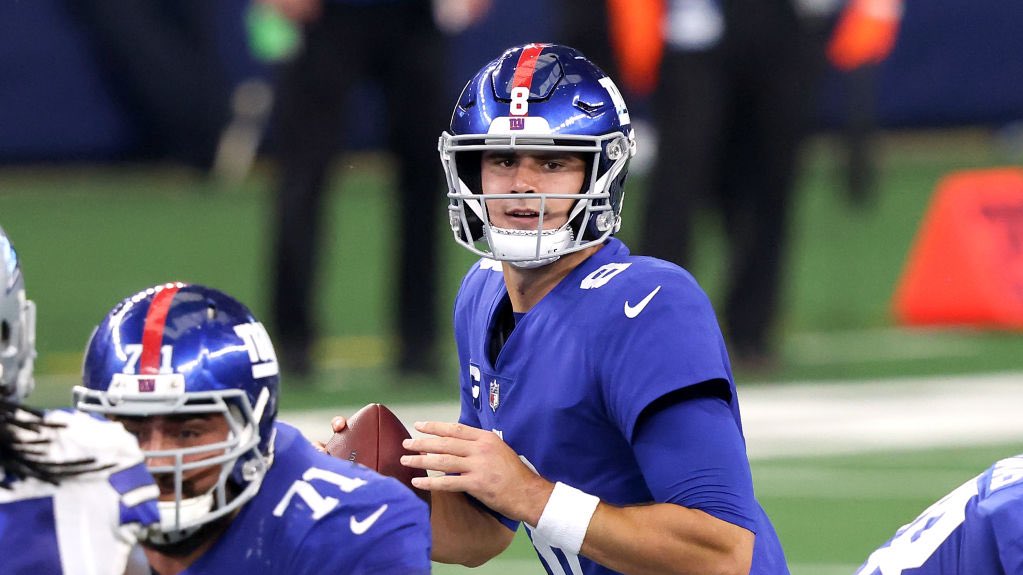 PFF's tweet photo. Which QB has the most to prove in 2021? https://t.co/0j5lGFDgZz
