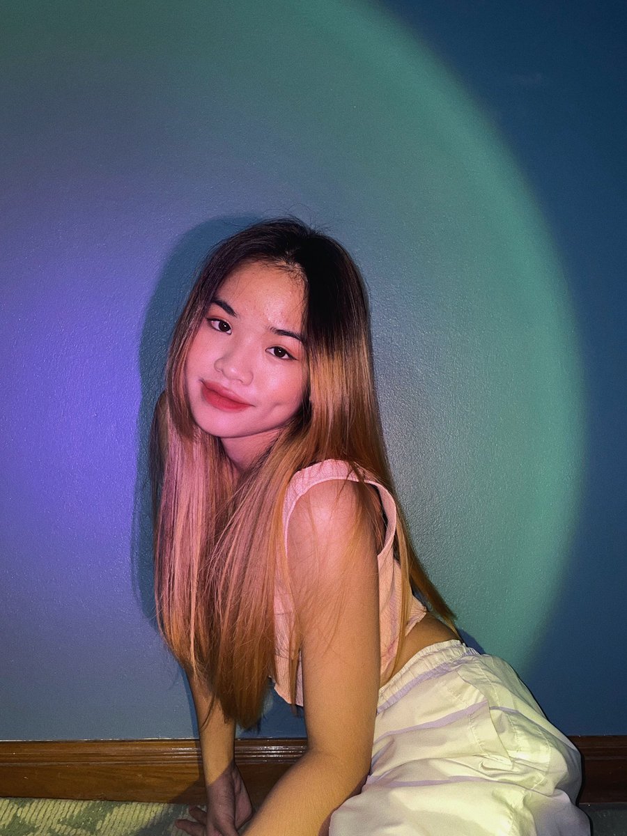 marchwasow's tweet photo. 🌹✨ #MarchSixter #Sixter #girlgroup https://t.co/Ege94nYLIA