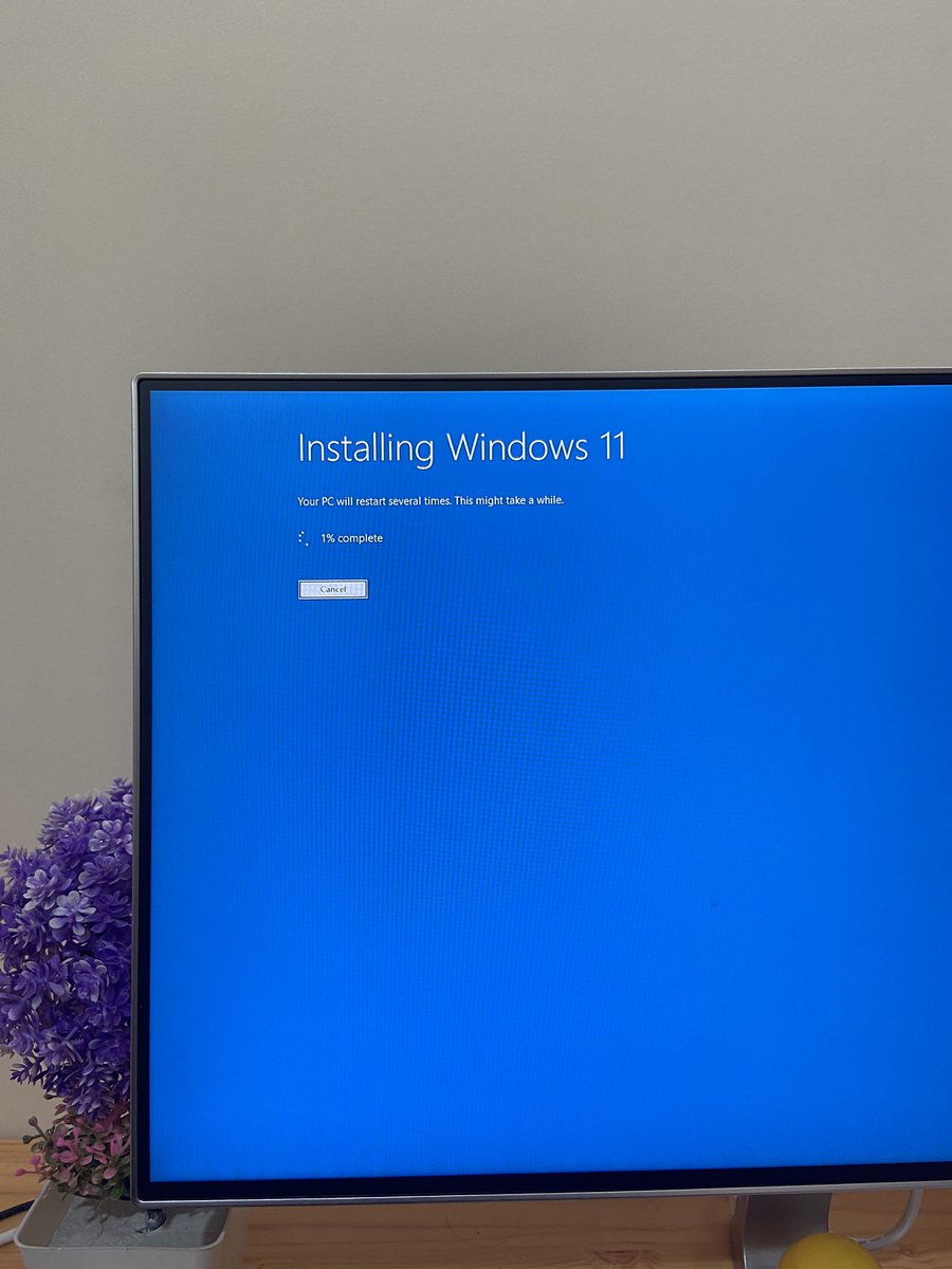 Kumarsameer396's tweet photo. #Windows11Release https://t.co/YWBhbF14cC