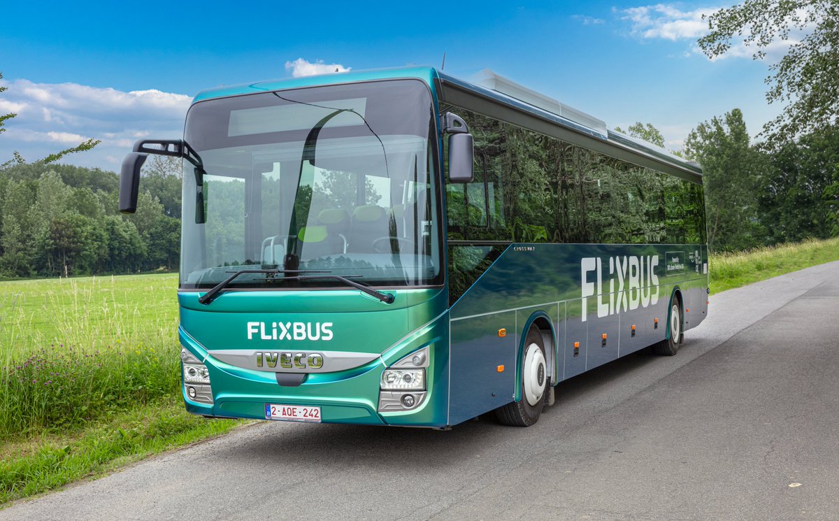 Nu nog groener reizen: FlixBus lanceert eerste internationale biogas-bus tussen Brussel en Amsterdam in samenwerking met <a href="/IVECO/">IVECO</a> <a href="/OrangeGas/">Orange</a> en <a href="/atmosfair/">atmosfair gGmbH</a> 
Meer info hier: bit.ly/2TfYVK0