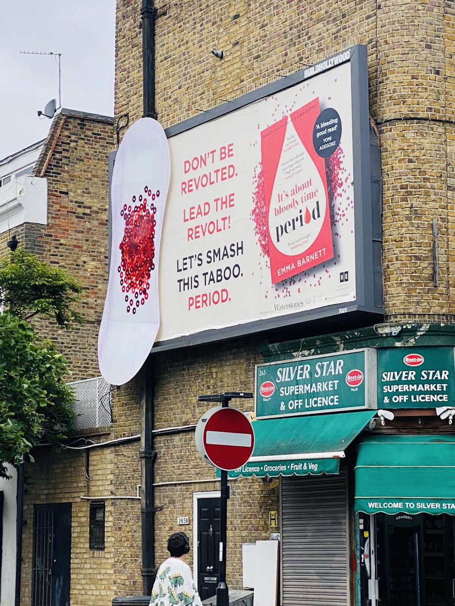 Live scenes. East London. Men at work. Sticking 🩸 discs to a supersize pad. Never been so proud.
If you had told me my bid to smash period shame would culminate with a giant sani pad stuck to an off licence, I would have have said: BRING. IT. ON. 🩸 Period pride. It’s spreading