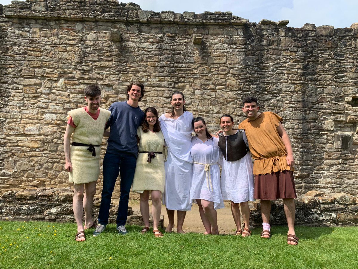 Χαίρετε! 

You can now watch our production of Sophocles' Philoctetes here: youtube.com/watch?v=snsjmO…

Enjoy!