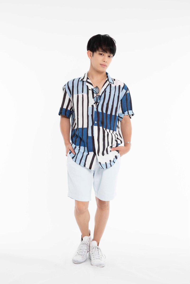 SUMIYA_FLS's tweet photo. 【夏限定アー写】
2021年上半期もありがとうございました✨

下半期は更に大きなステージやイベントがあり、飛躍できるよう全力で挑みます🔥

夏一緒に楽しみましょう🔥 https://t.co/ShyE88YMSx