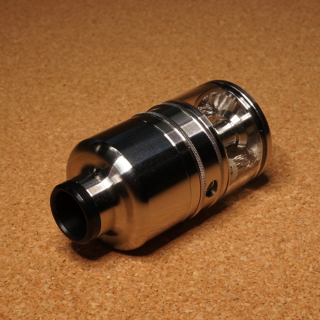 VAlphaline's tweet image. SmokerStore｜Taifun GX RDTA 入荷！国内入手困難の大人気アイテム。使用感さえも気になる事なくコンデションは極上！更にオプション Taifun GX - Slam Cap も付属しますので、是非お見逃し無く！😍😍😍 DM大歓迎 #SmokerStore #Taifun #GX #RDTA #HighEnd #Vape #vape好きな人と繋がりたい #vape放出