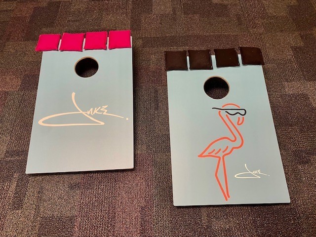 US1035's tweet photo. These custom cornhole boards from @jakeowen are so cool, and so FLORIDA! Win them, plus a gas grill, Yeti cooler and more, at 4:10! #103DaysOfSummer https://t.co/lCWaNGWyHH https://t.co/YiHFxGtWVQ