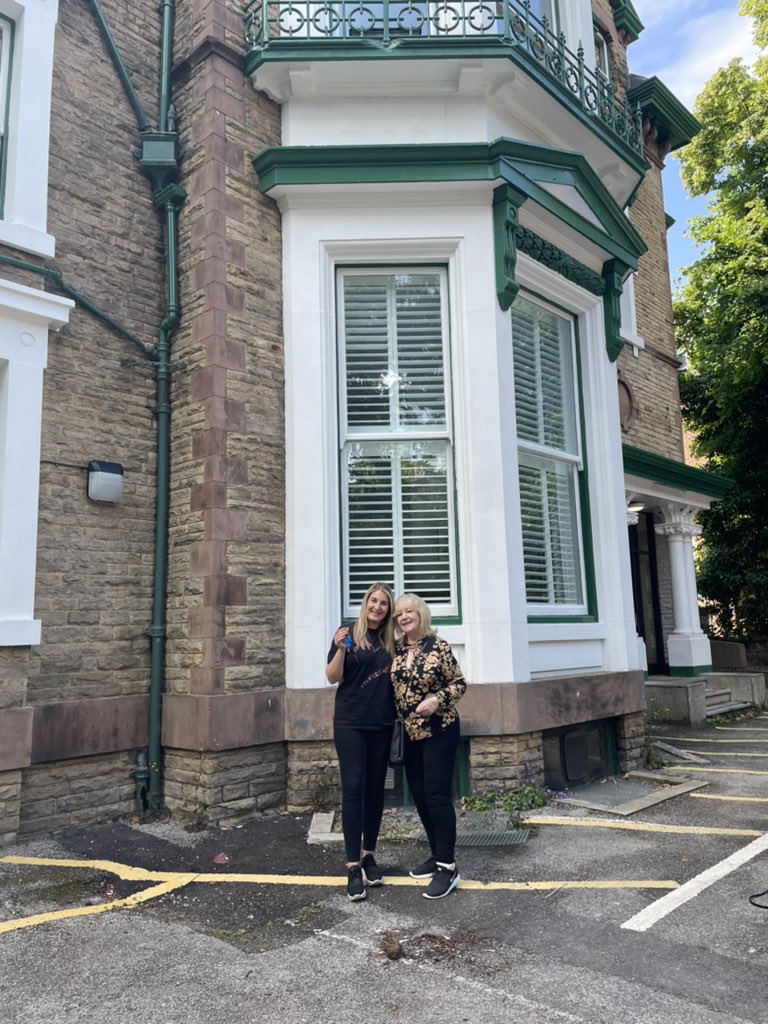 Natalie Weston tweet media