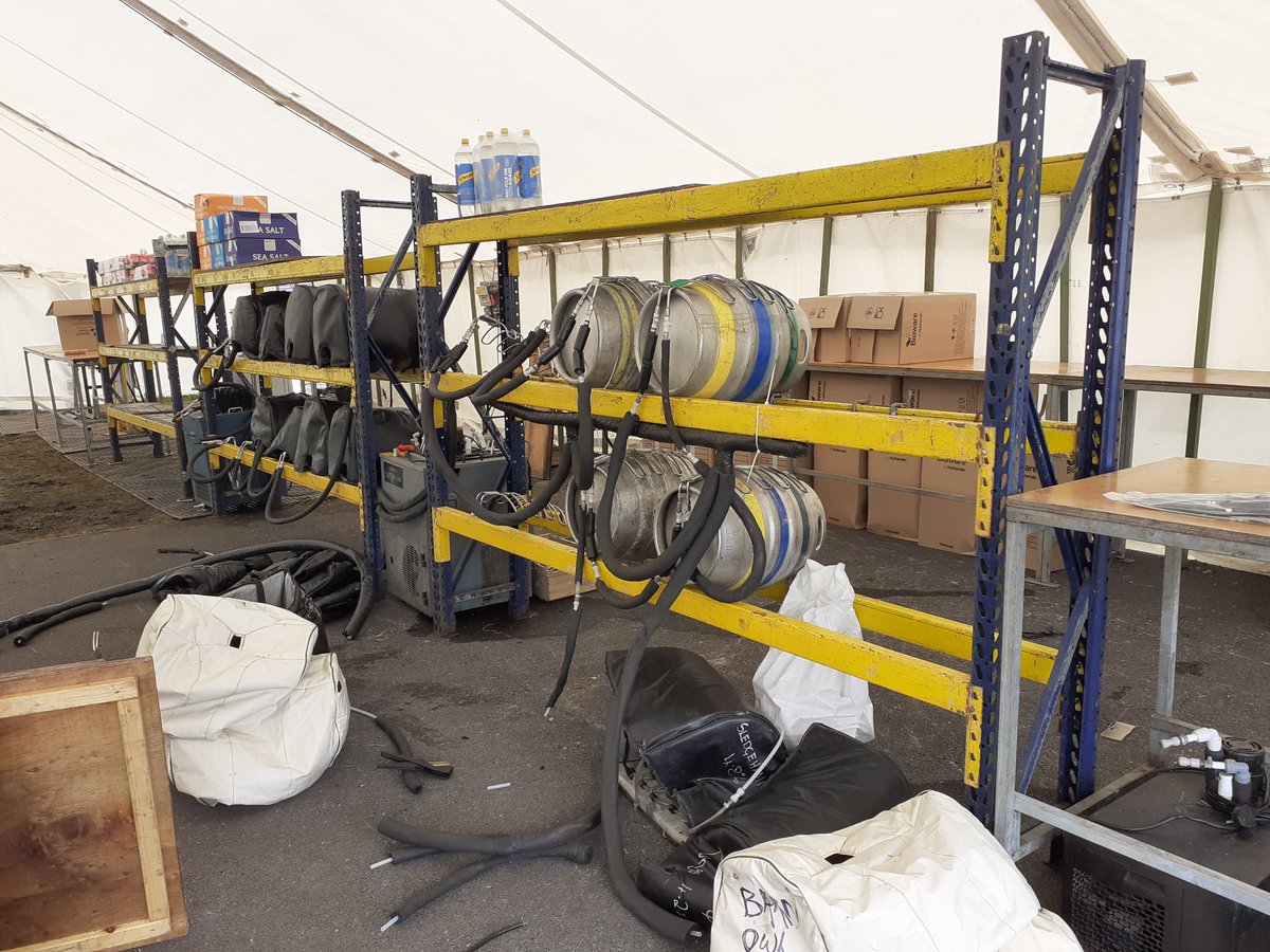 Contented Cow tweet media