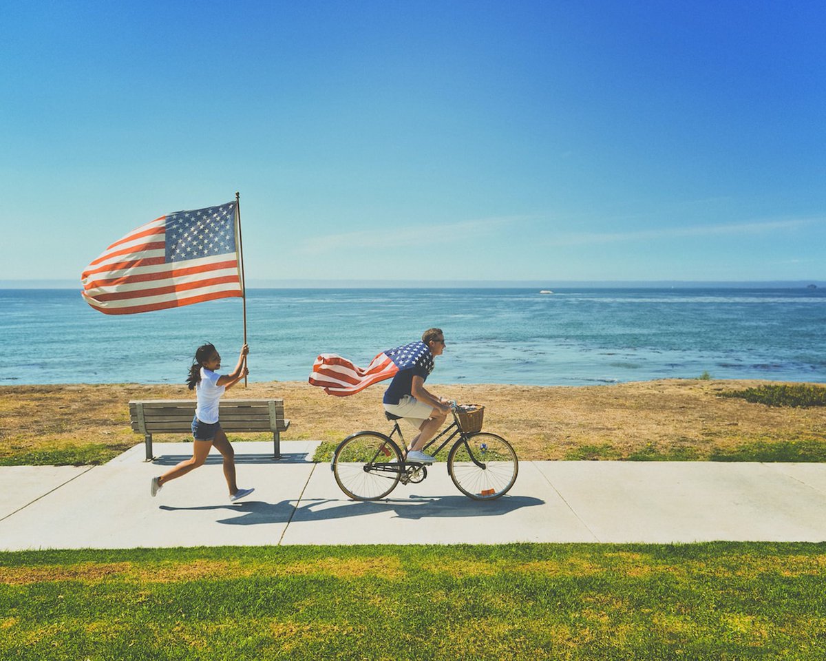 866SunLync's tweet image. Please note that the SunLync offices will be closed in observance of the Independence Day holiday on:
              🇺🇸 Sunday, 7/4 &amp;amp; Monday, 7/5 🇺🇸
Customer Support  will be unavailable by both phone &amp;amp; email.  
We wish you, your staff &amp;amp; your families a safe &amp;amp; wonderful holiday!🎆