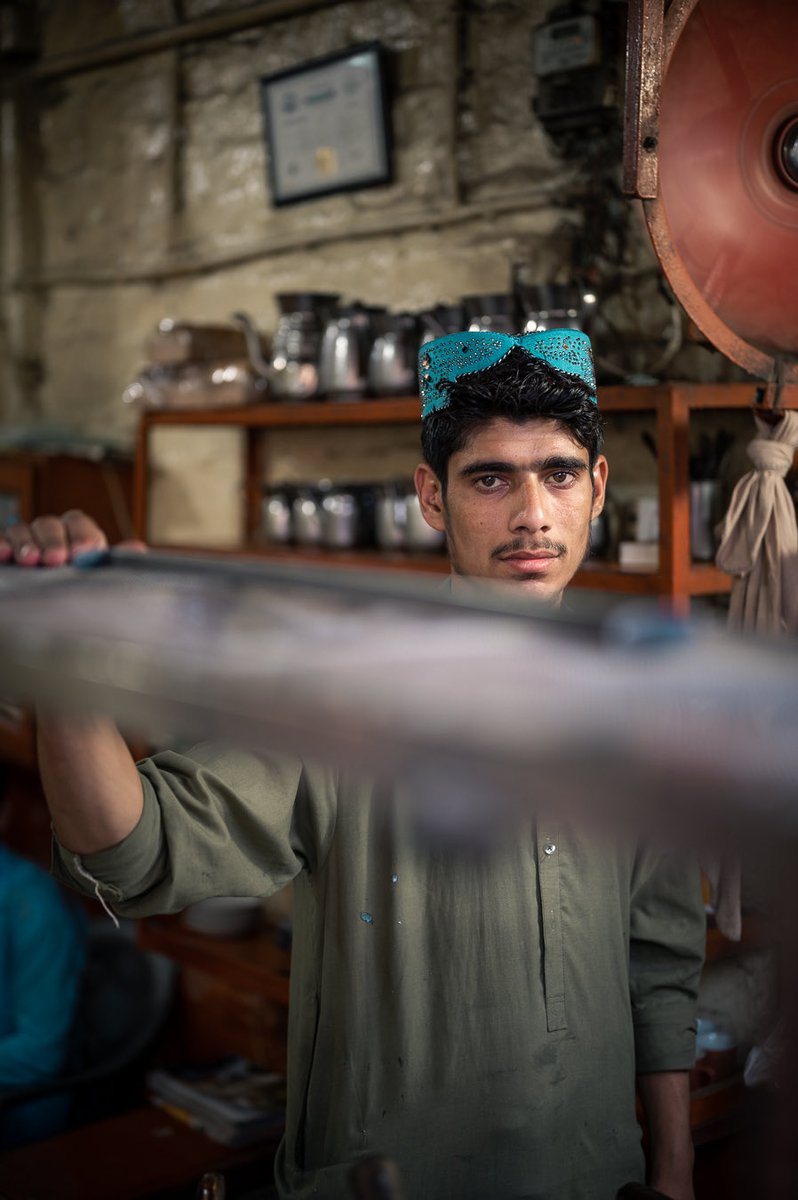 raohamid's tweet photo. The people of the Walled City, Lahore.
#streetphotography #Lahore #Pakistan #photography #photooftheday #street #bnw #photooftheday #photo #travelphotography #streetart #art #photographer #travel #streets #picoftheday #urbanphotography #life #city #streetphoto #nature #portrait https://t.co/sL4iFGXB2B