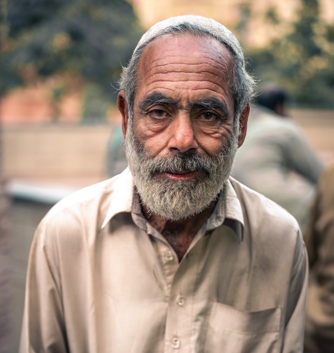 raohamid's tweet photo. The people of the Walled City, Lahore.
#streetphotography #Lahore #Pakistan #photography #photooftheday #street #bnw #photooftheday #photo #travelphotography #streetart #art #photographer #travel #streets #picoftheday #urbanphotography #life #city #streetphoto #nature #portrait https://t.co/sL4iFGXB2B