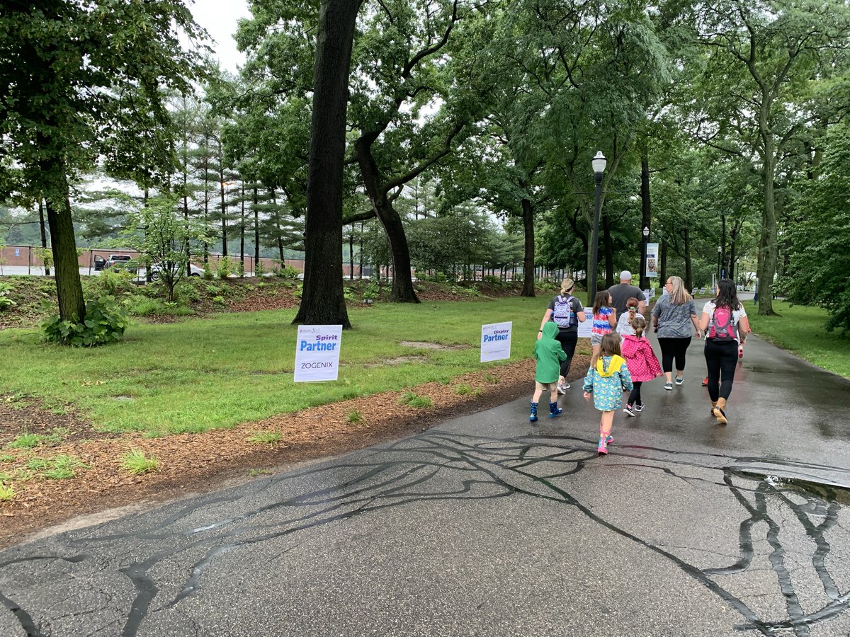 Thank you to all of the #Stroll teams for making it out to our first IN PERSON stroll at the Detroit Zoological Society today!

#EpilepsyFoundationofMichigan #StrollforEpilepsy #Teamwork #DetroitZoo #June26