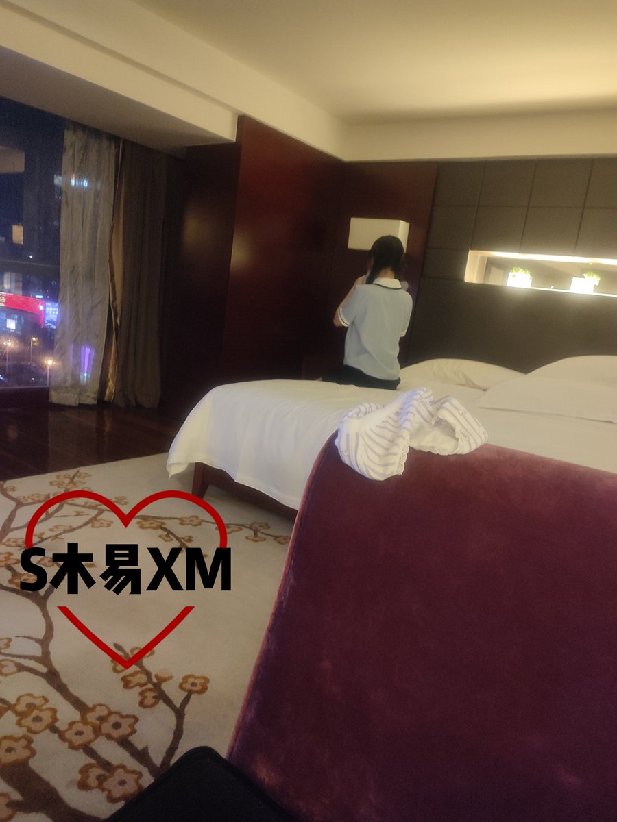 SXM57478716's tweet photo. 能告诉我下吗，这是在暗示我吗 https://t.co/FHkEvZUiPQ