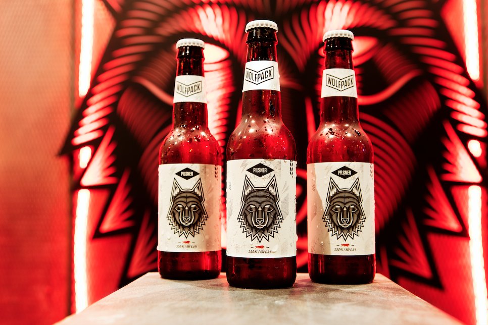 *50% off Wolfpack beer! 🐺🍻⚡ - mailchi.mp/wolfpacklager.…

Through good times and bad times. Thanks for all the support. Long live the pack!