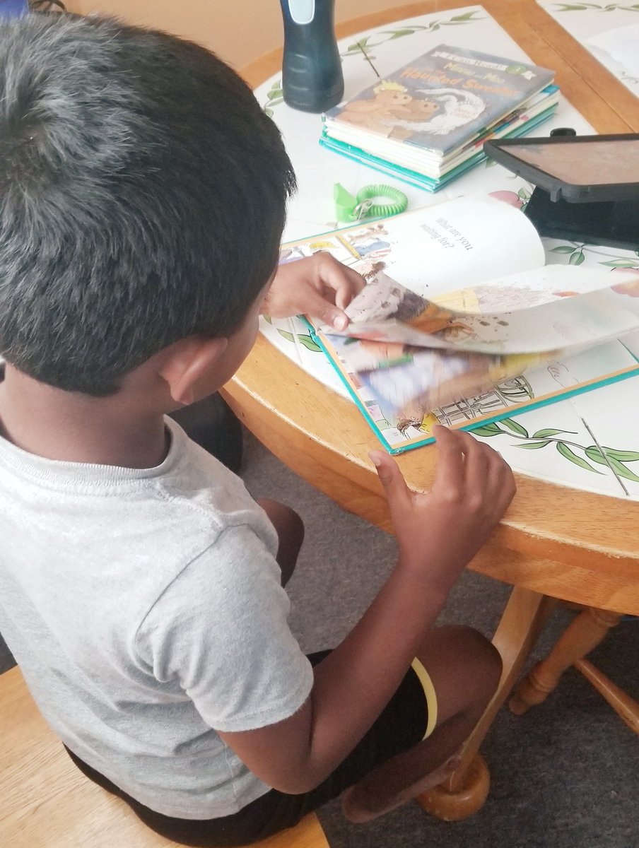 ShonPhilip2's tweet photo. Summer Reading Has Begun! Let's Go Jadon! #FirstOneDone #OnToTheNextOne #HamptonStReads @hampton_pta  @JestyShon https://t.co/gx5p0G9d4Z