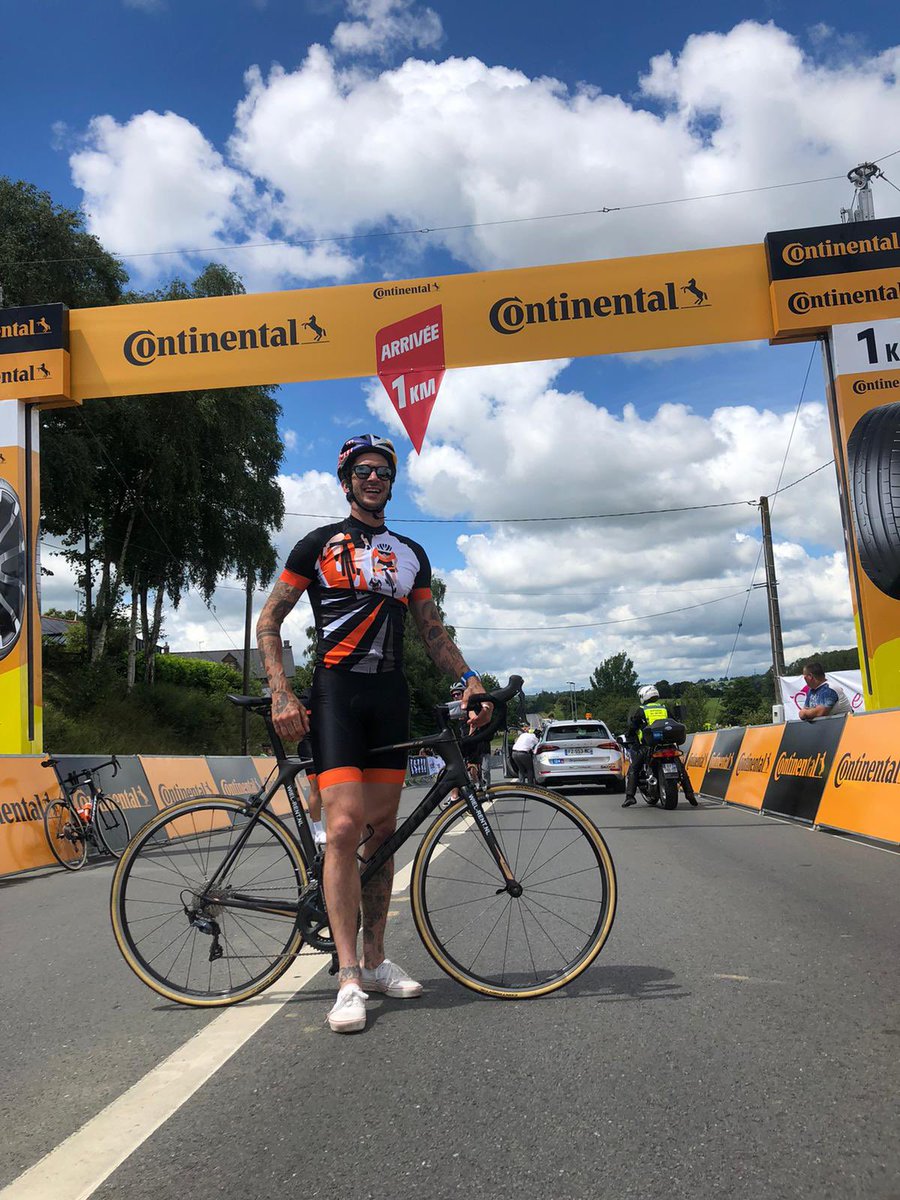 MatthiasDandois's tweet photo. Celle la? 😍🔥 @letourdefranz #insideOrange https://t.co/qiTYDqgd0a