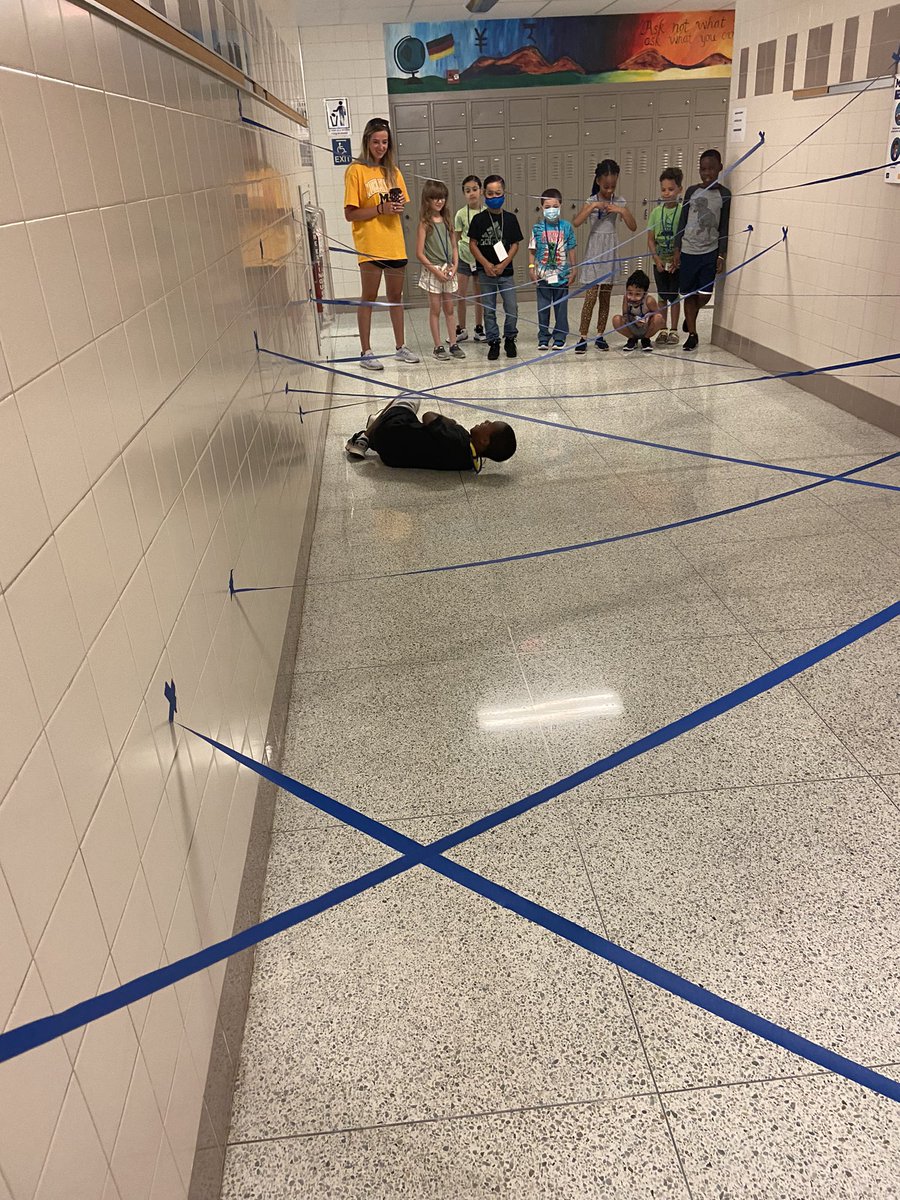 amymadeira12's tweet photo. Mrs. Ritchey’s 2nd grade #msdsummerstyle class had so much fun working through their lazer maze! https://t.co/wfQDtvb4yb