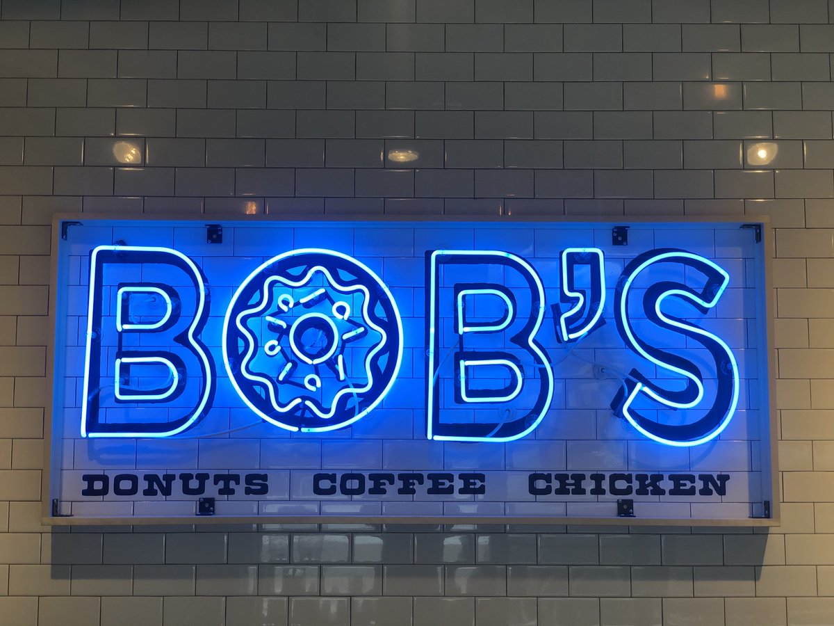 Bob’s is having open interviews Thursday July 1st from 1-3pm! If you are hard working, reliable, and self motivated we want you on our team!🙌🏼🍩☕️🐔 #nowhiring #blackstonedistrict #eatbobsdonuts #donutscoffeechicken