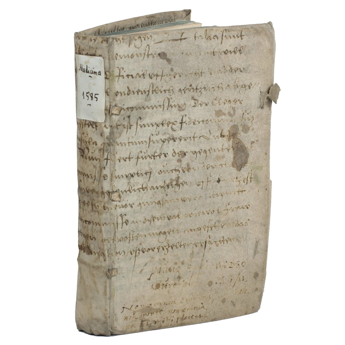 ForumRareBooks's tweet photo. The great #botanist Rembert #Dodoens was born #onthisday, 1517. This #parchment binding holds only #Plantin edition (#Leiden, 1585) of his important collection of medical #casestudies.
Binding from 16th-century #manuscript. More:
https://t.co/5hMJo36GTk
#dodonaeus #rarebooks https://t.co/vnAXDXk5RM