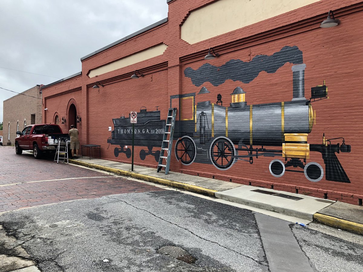 Love seeing the progress in Thomson through the efforts of the local small business community &amp; the <a href="/UGA_Archway/">Archway Partnership</a> Partnership! #Highrail <a href="/thomsonchamber/">ThomsonChamber</a> <a href="/VisitThomson/">Visit Thomson, GA</a> <a href="/GeorgiaPower/">Georgia Power</a>