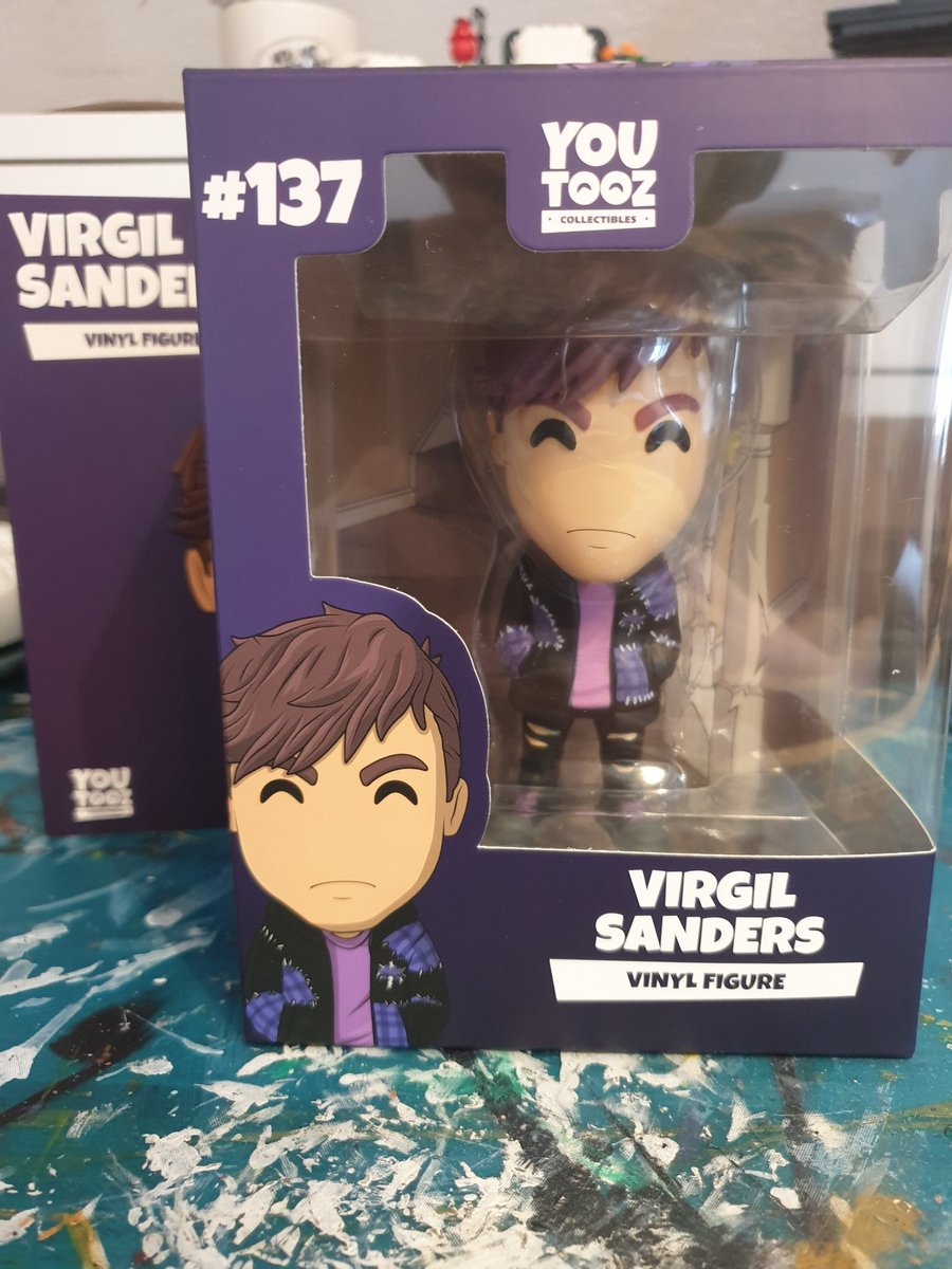 SigneSlenteVive's tweet photo. IT'S FINALLY HERE !!!!
I'm so happy too have gotten the #sandersides #virgil #youtooz in the mail today 
Ahhhhh 💜💜💜 @ThomasSanders https://t.co/H23JqTaUKI