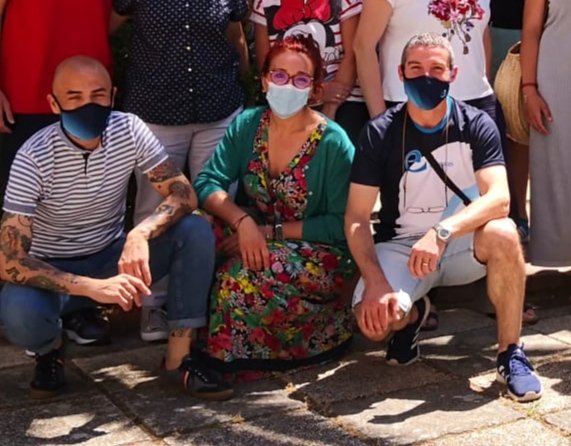 PaulaMontalAst's tweet image. Ya tenemos tres profesores más con certificado de educador Google de nivel dos. Seguimos aprendiendo. #colegiopaulamontal #GoogleEducator