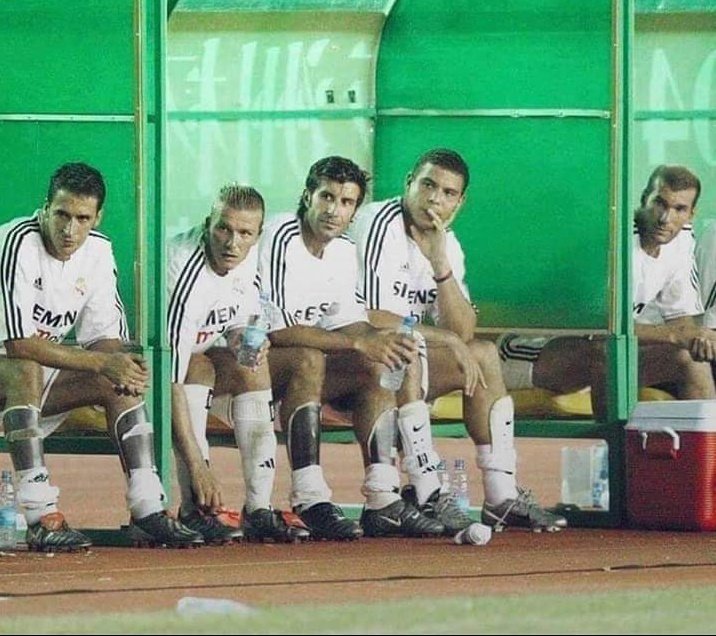 Jack Grealish, Marcus Rashford, Jadon Sancho, Mason Mount, Phil Foden, Jude Bellingham and Reece James on the bench... 😳