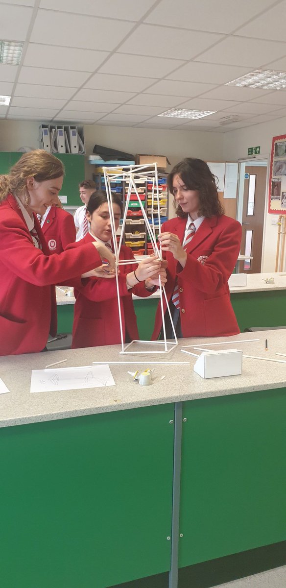 OckbrookSTEM tweet media