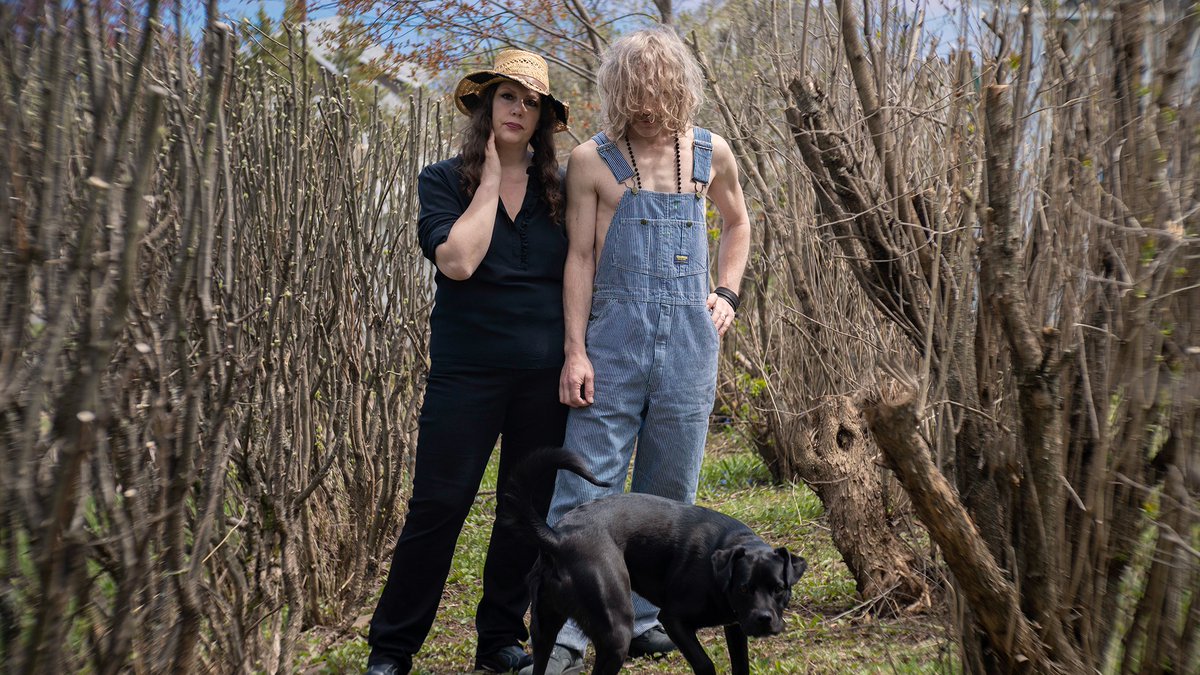 LISTEN: Low - 'Days Like These' getinherears.com/2021/06/29/lis… #NewMusic <a href="/subpop/">Sub Pop Records</a>