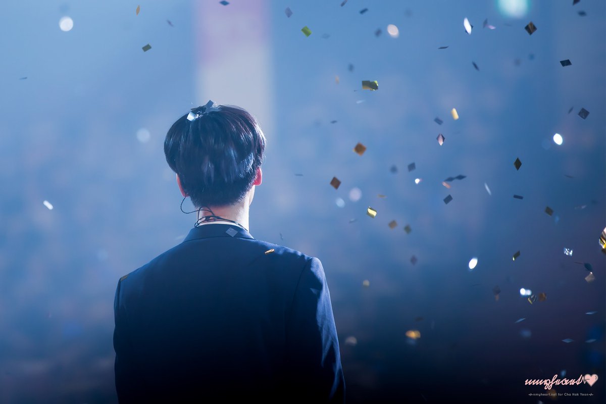 N_bb0_0's tweet photo. :･ﾟ✧ *:･ﾟ✧ *:･ﾟ✧
*:･ﾟ.✧:･ﾟ.✧ *:･.
┊　　┊　　┊　　┊
┊　　┊　　┊　　❀
┊　　┊　　✧
┊　　❀
✧ 
    학연이에게는 
    예쁜 바람만 불기를 🌸

#HAPPYNDAY
#학연이를_닮아_푸르른여름날 https://t.co/R6CeiukQtw