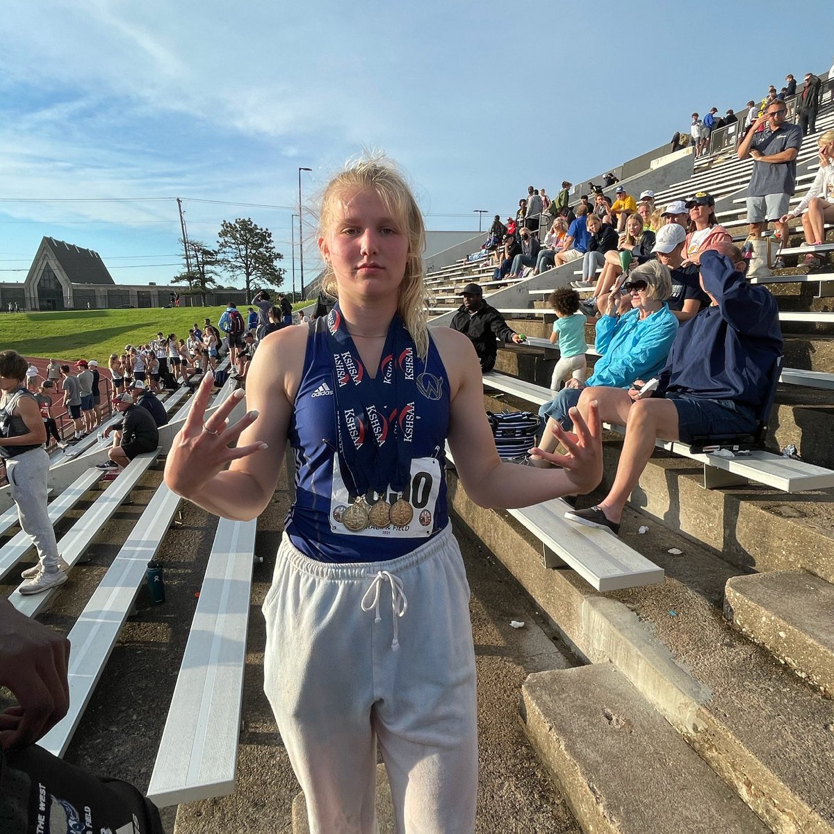 Olathe West Track tweet media