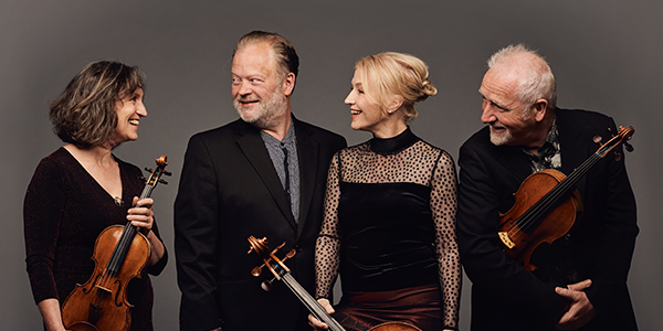 We are so thrilled to be hosting the Brodsky Quartet on 6th August.
🌿
Enjoy a sensational evening of Bach, Britten and Beethoven (all the Bs 🐝)
🌿
📷 Image credit - Sarah Cresswell
#brodsky #brodskyquartet #classicalmusic #classical #magicalgarden #secretgarden #outdoorconcerts