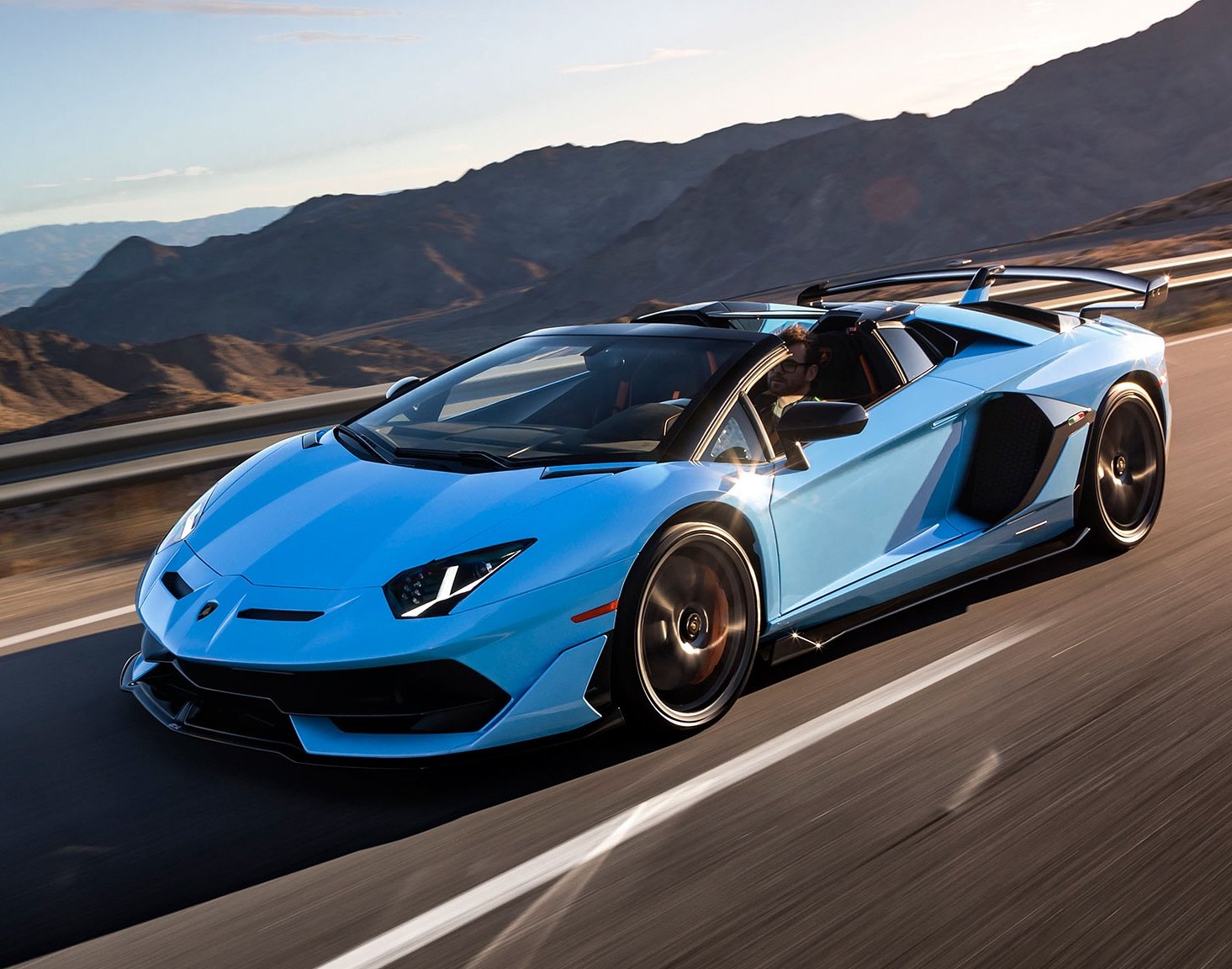 Авентадор SVJ 2020