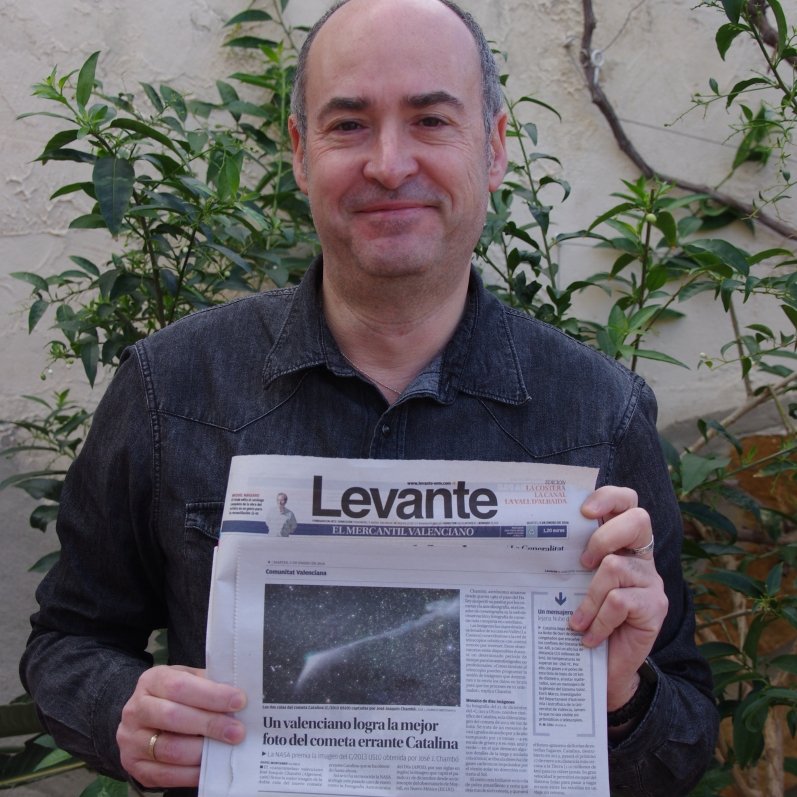 PepeChambo's tweet image. El próximo 8 de julio daré una conferencia online en el IV Congreso Internacional de Astrofotografía. Un viaje a través de 35 años fotografiando cometas, desde el Halley al Neowise.
Inscríbete aquí a la charla y al taller:
bit.ly/ifnastro_inscr…