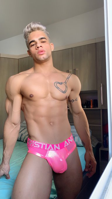 Pink 🍆 💘 ⁦@andrewchristian⁩ #andrewchristian ⁦@ACenEspanol⁩ https://t.co/OCaCrBzKeq<a class="tags" target="_blank" title="On Twitter" href="/?out=eyJ0eXAiOiJKV1QiLCJhbGciOiJIUzUxMiJ9.eyJpYXQiOjE3MjA2NzYyODcsImlzcyI6InR3cG9ybnN0YXJzLmNvbSIsIm5iZiI6MTcyMDY3NjI4NywiZXhwIjoxNzUyMjEyMjg3LCJyZWRpcmVjdF91cmwiOiJodHRwczovL3R3aXR0ZXIuY29tL2FuZHJld2NocmlzdGlhbiJ9.jc6Ef-qDVlKgsmogrvawYSfv2wWXTk3sqlqcNhF08l6Aj4CDbEDlyVpBA1ELa2nkwwtZUvHzfMgw5UOy_GGAmw">@andrewchristian</a><a href="/tag/andrewchristian"class="tags">#andrewchristian</a><a class="tags" target="_blank" title="On Twitter" href="/?out=eyJ0eXAiOiJKV1QiLCJhbGciOiJIUzUxMiJ9.eyJpYXQiOjE3MjA2NzYyODcsImlzcyI6InR3cG9ybnN0YXJzLmNvbSIsIm5iZiI6MTcyMDY3NjI4NywiZXhwIjoxNzUyMjEyMjg3LCJyZWRpcmVjdF91cmwiOiJodHRwczovL3R3aXR0ZXIuY29tL0FDZW5Fc3Bhbm9sIn0.ni4sDcz5iBC9-e3IHtqEWZjhpTcqkNugO2ZXHZTYB_hauMV4vSV76jo7E8E1xvy0Wp2HcCpzDRCiRrSA3XR4gQ">@ACenEspanol</a>