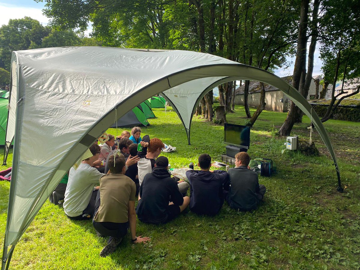 StDunstansColl's tweet photo. The students have taken a short break from their @DofE silver expedition to watch the #ENG v #GER match
#EURO2020 #SDCourage https://t.co/ShIqOhCTHz