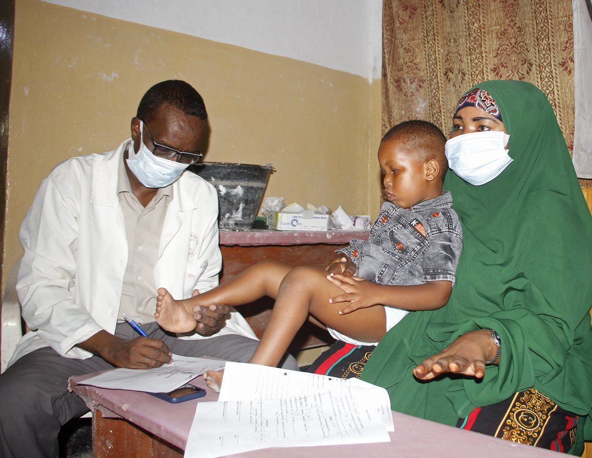 miraclefeet's tweet photo. Osman Ibrahim Mohamed, one of only 4 physical therapists in all of #Somalia, has seen firsthand how those with #clubfoot are disproportionately affected by the plagues of war, starvation & instability. https://t.co/Q8FCxc3HD6
#aProblemWeCanSolve #forEveryChild #leaveNoOneBehind https://t.co/w2FXCx9QOL
