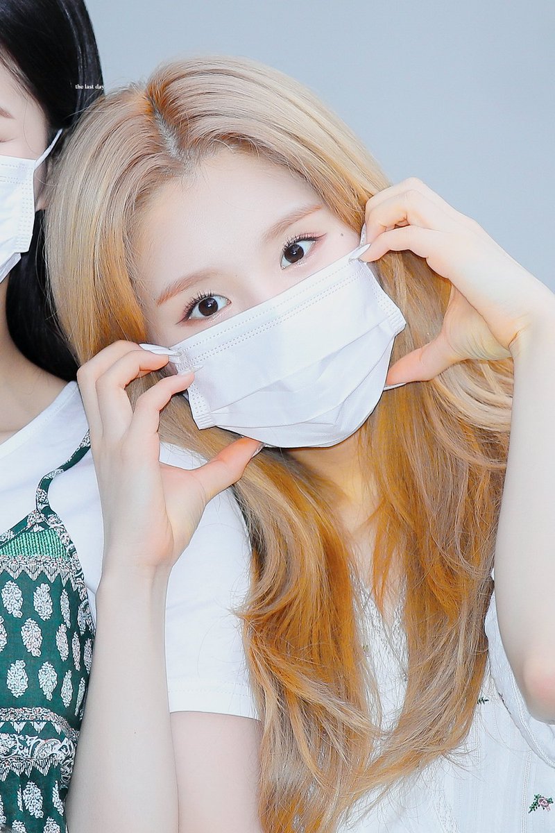 thelastdayhj's tweet photo. 210629 #이달의소녀 #LOONA #희진 #HeeJin https://t.co/qrGAYSNMBp