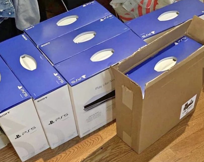 $450 each comes with overnight shipping helping out a friend message me now