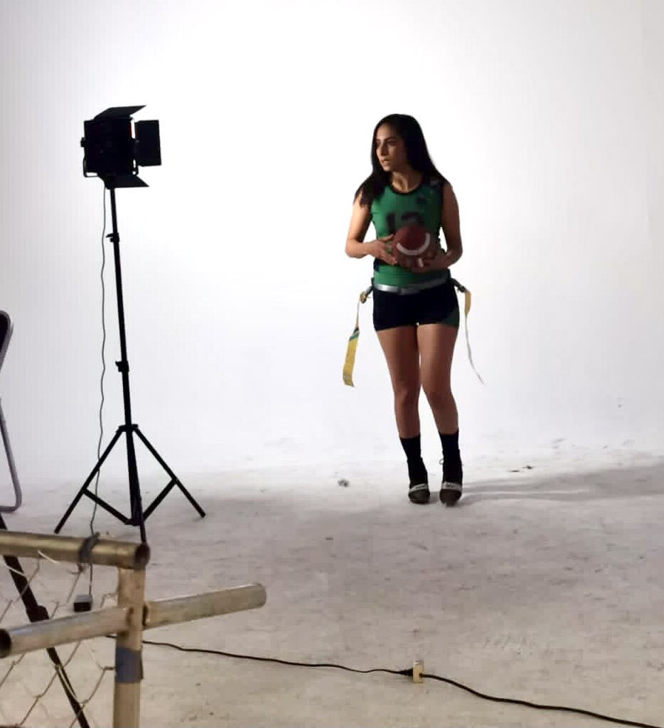 KShaantal's tweet photo. SHOOTING por @fulltocho estamos listos para regresar al campo @ALLPROMEX #ND #flagfootball https://t.co/qIHCpZ02mp