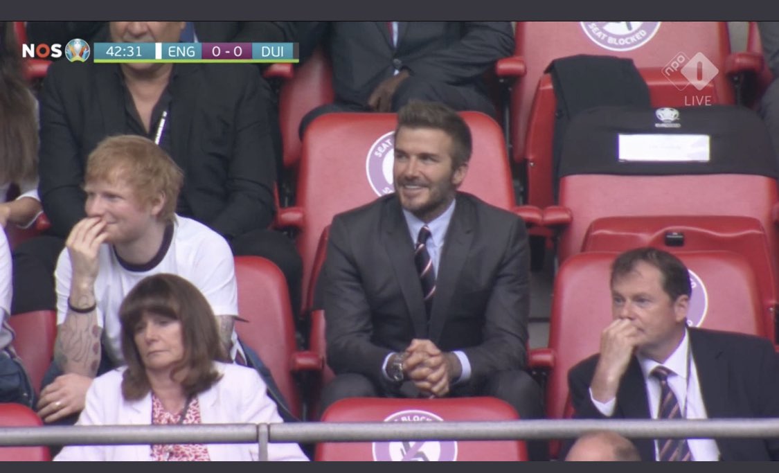 Good to see Scholes and Becks at Wembley