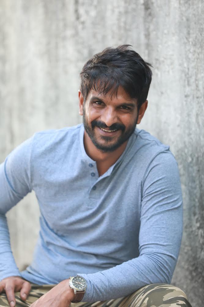 RinkuGupta2012's tweet photo. #Thaen hero #TharunKumar wins best actor award!
#DadaSahebPhalkeFilmFestival
https://t.co/Fk62gy1gyX
@dadasahebfest @SonyLIV @Dhananjayang @ganeshvinayakan @Dhananjayang @onlynikil @thaen_tharunsk https://t.co/dkC0qIaued