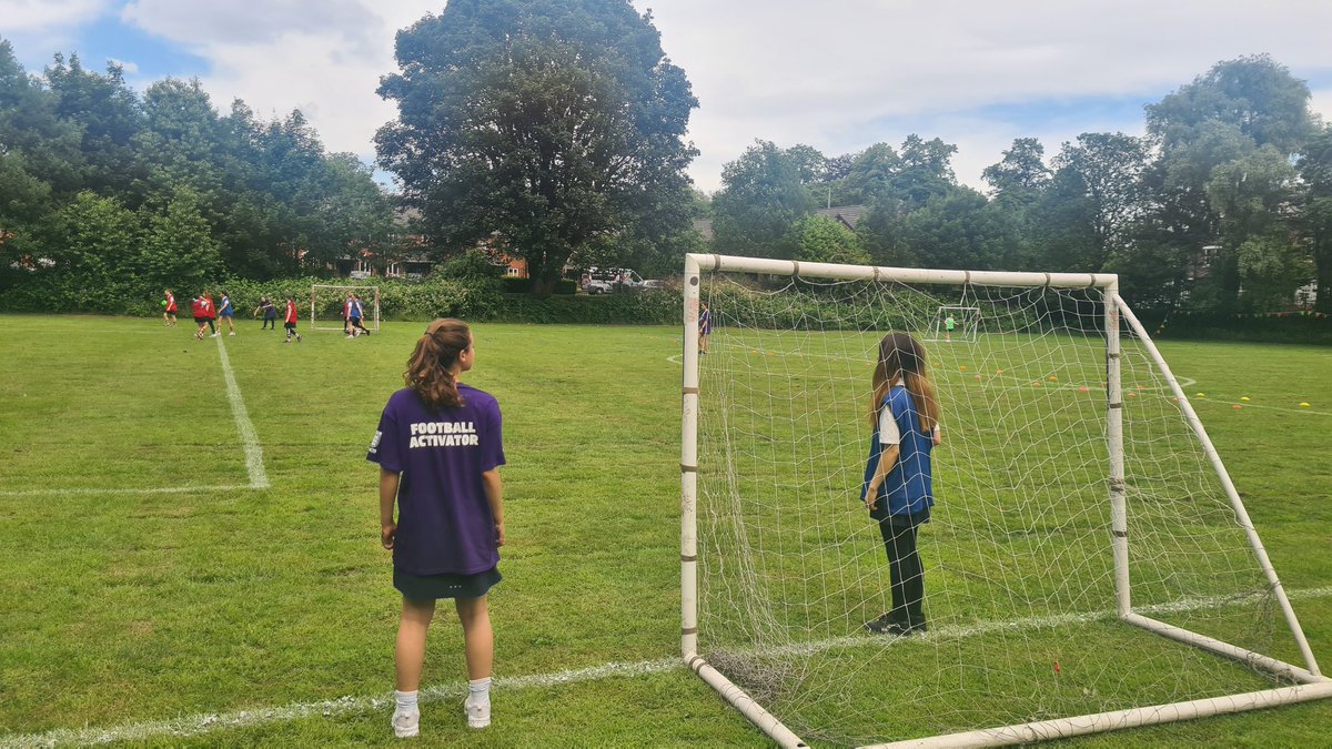 kbarkerPE's tweet image. Super proud with both the football ambassadors for organising and running today&apos;s  euro themed 5 a side event, but all so the 87 girls that took part. One very proud teacher! @YouthSportTrust @ThisGirlCanUK #GOOOLeadership #girlsfootballinschool #gameofourown #FA