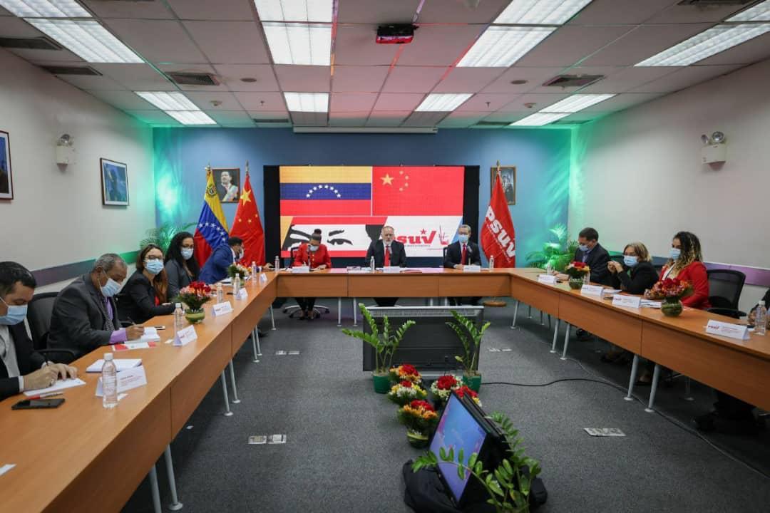 👉🏾 <a href="/rodbexa/">Rodbexa</a>: Felicitamos al Partido Comunista de China en sus 100 años y continuamos en hermandad fortaleciendo nuestros lazos.
¡Internacionalicemos la lucha y la esperanza... Que vivan los pueblos libres y soberanos... Los pueblos que luchan!