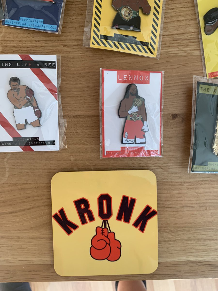 Made up  getting home from work and my prize off <a href="/boxingpins/">Boxing Pin Badges</a> has arrived. They are  belters! Give them a follow highly recommended!