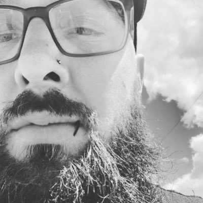 biggpittpiercin's tweet photo. #NewProfilePic https://t.co/BhRqCtTdxT