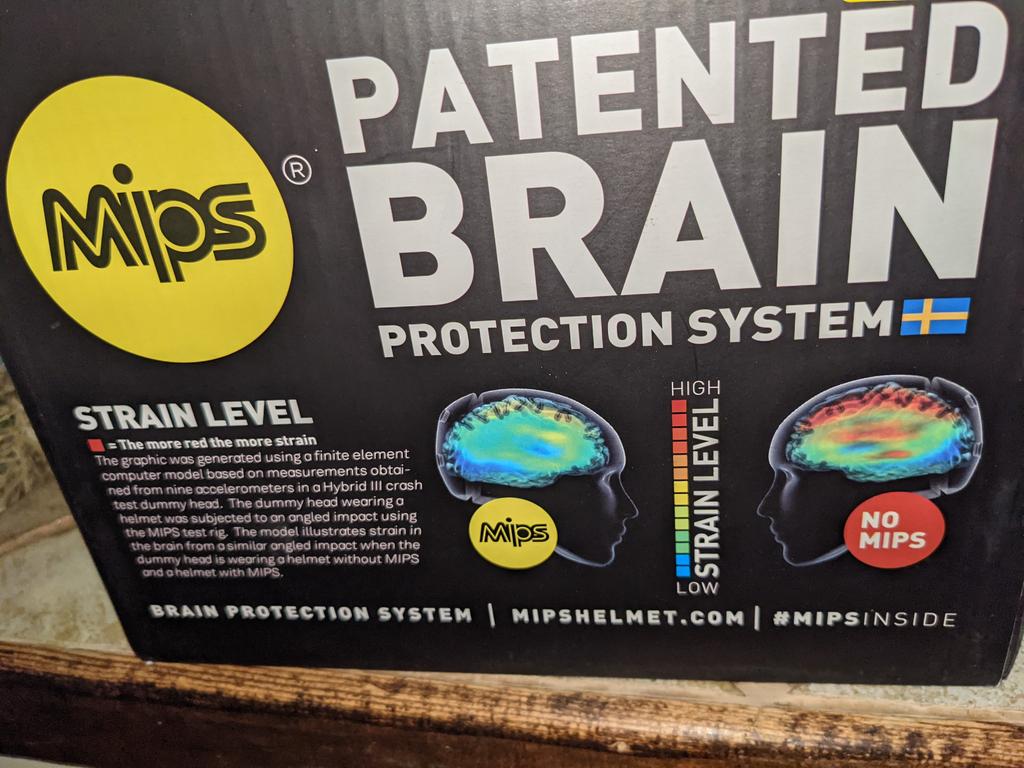 fixedbycode's tweet image. Got a new brain with MIPS performance for my wife. Now she outperforms me on all levels of life. She already did 😁 #wifeupgrades