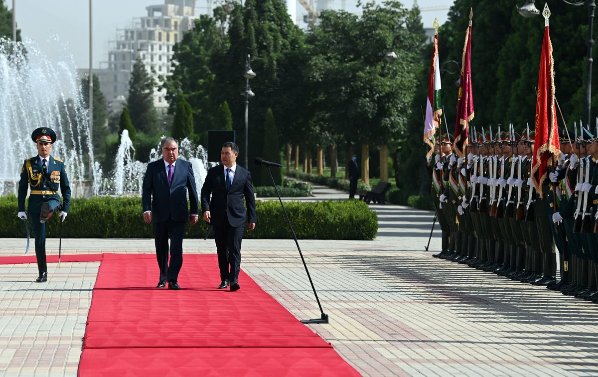SultanDosaliev's tweet photo. Завершился официальный визит Президента Садыра Жапарова в Таджикистан https://t.co/gUKKk5Ht4v https://t.co/pdBVN0y2Uq