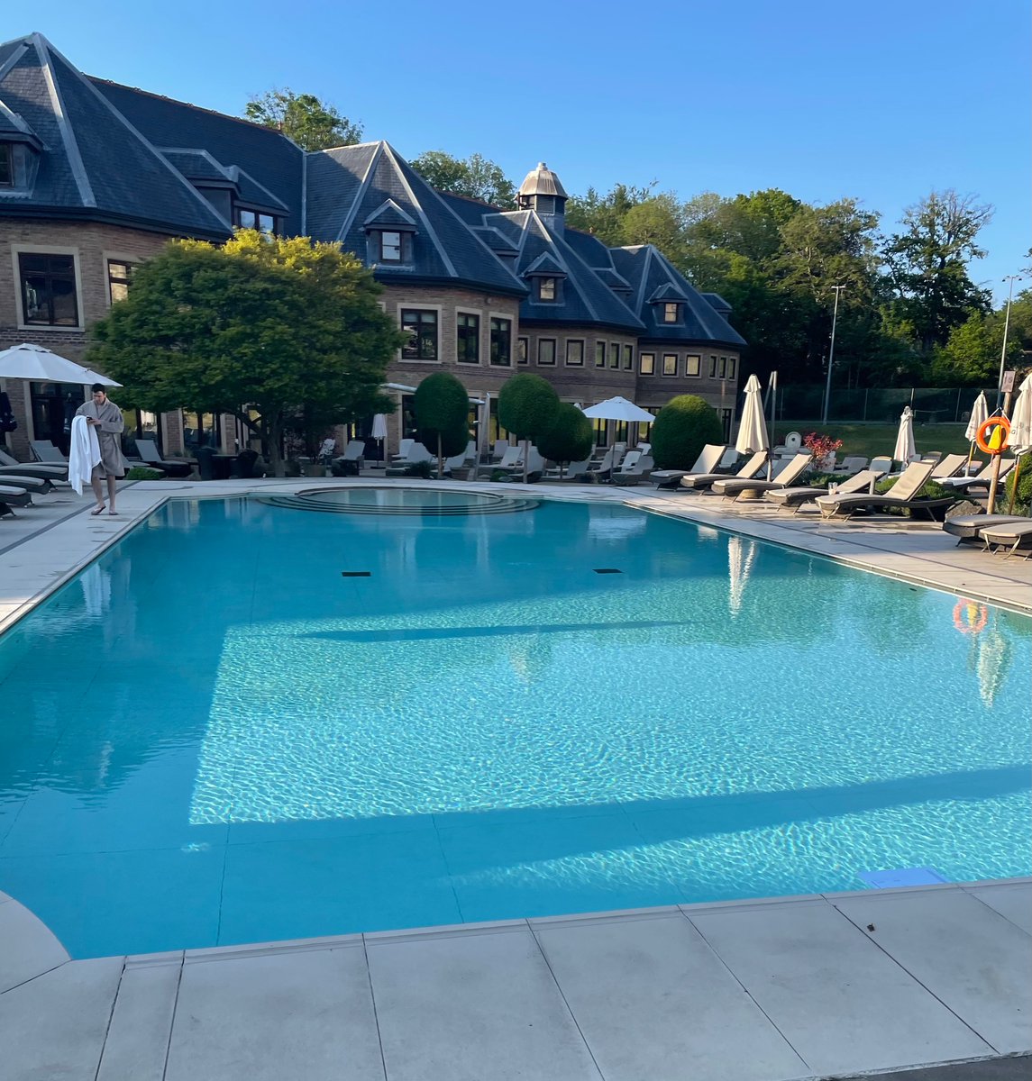 GemsBGems1's tweet photo. Perfect place to relax after a work out…massages were DEVINE 👌🏼👌🏼Muscles are v happy  @PennyhillPark https://t.co/X5croCN0eK