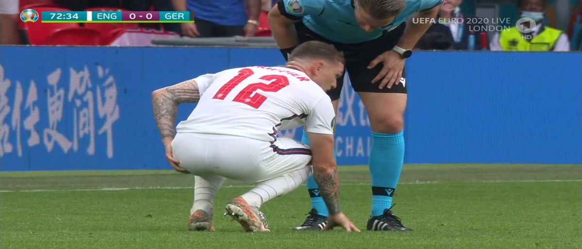 Robusto11's tweet image. &quot;Schiri, sach es keinem, aber ich hab  geschurzt...&quot;

#ENGGER